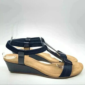 Alfani heels size 10 navy blue snakeskin print t-strap wedges coastalgranny